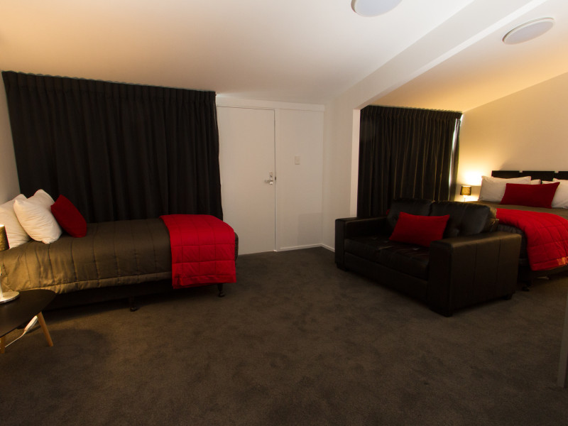 large studio 206